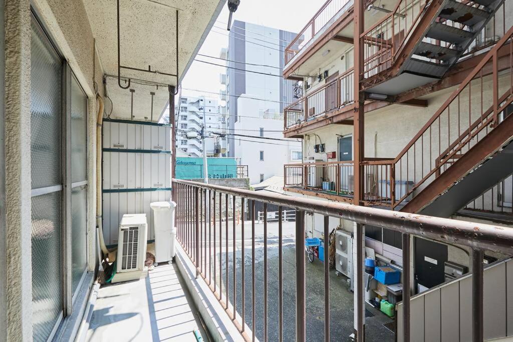 G&R House 102 Apartment Tokyo Exterior photo